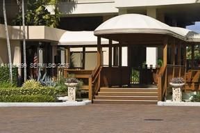 For Sale: $599,000 (2 beds, 2 baths, 1574 Square Feet)