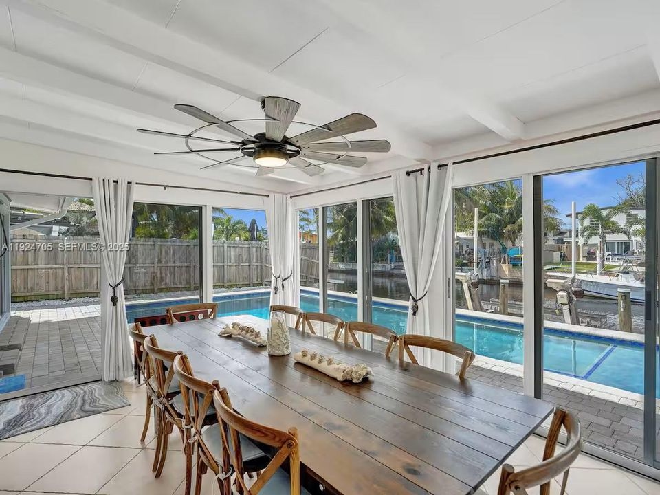 For Rent: $5,500 (3 beds, 2 baths, 1572 Square Feet)