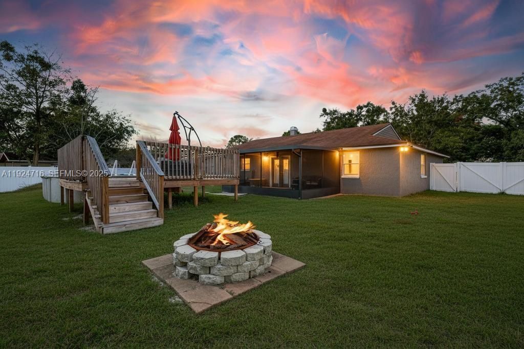 На продажу: $325,000 (4 спален, 2 ванн, 0 Квадратных фут)