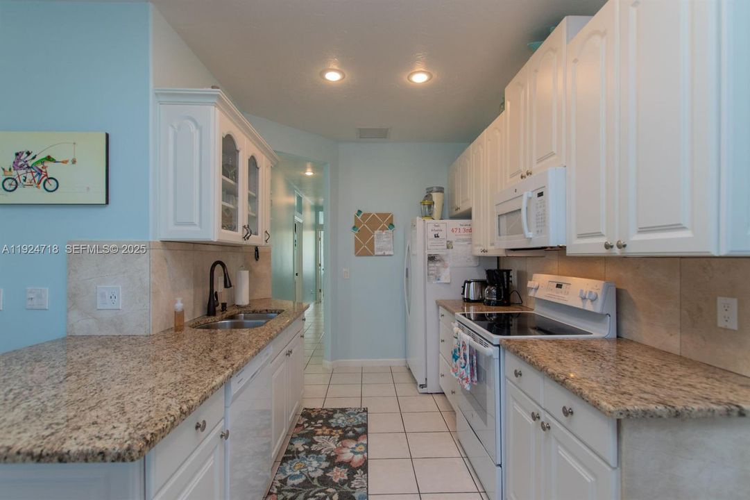 En Venta: $1,948,000 (0 camas, 0 baños, 2528 Pies cuadrados)