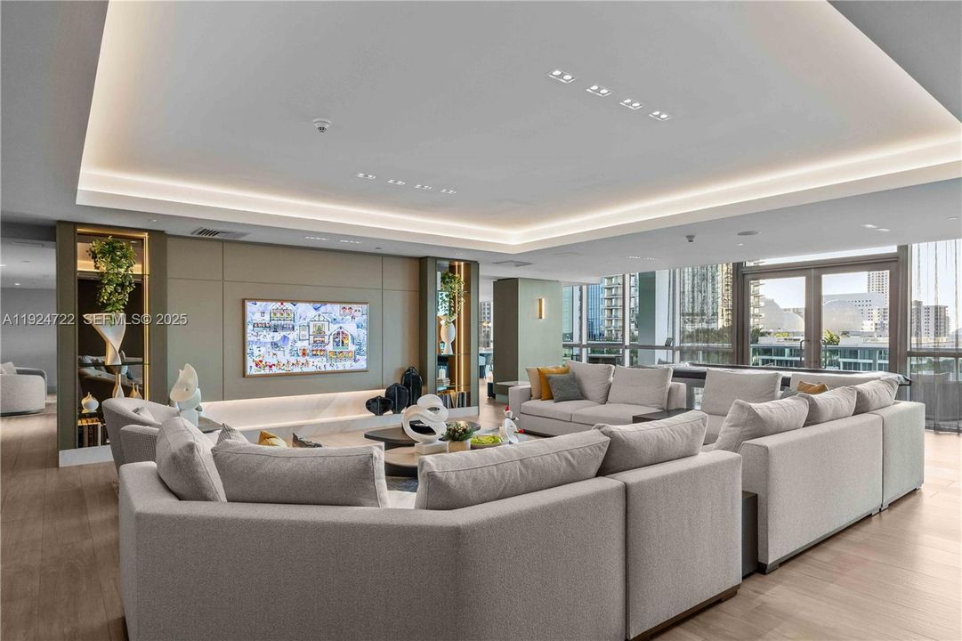 For Rent: $8,250 (2 beds, 3 baths, 1849 Square Feet)