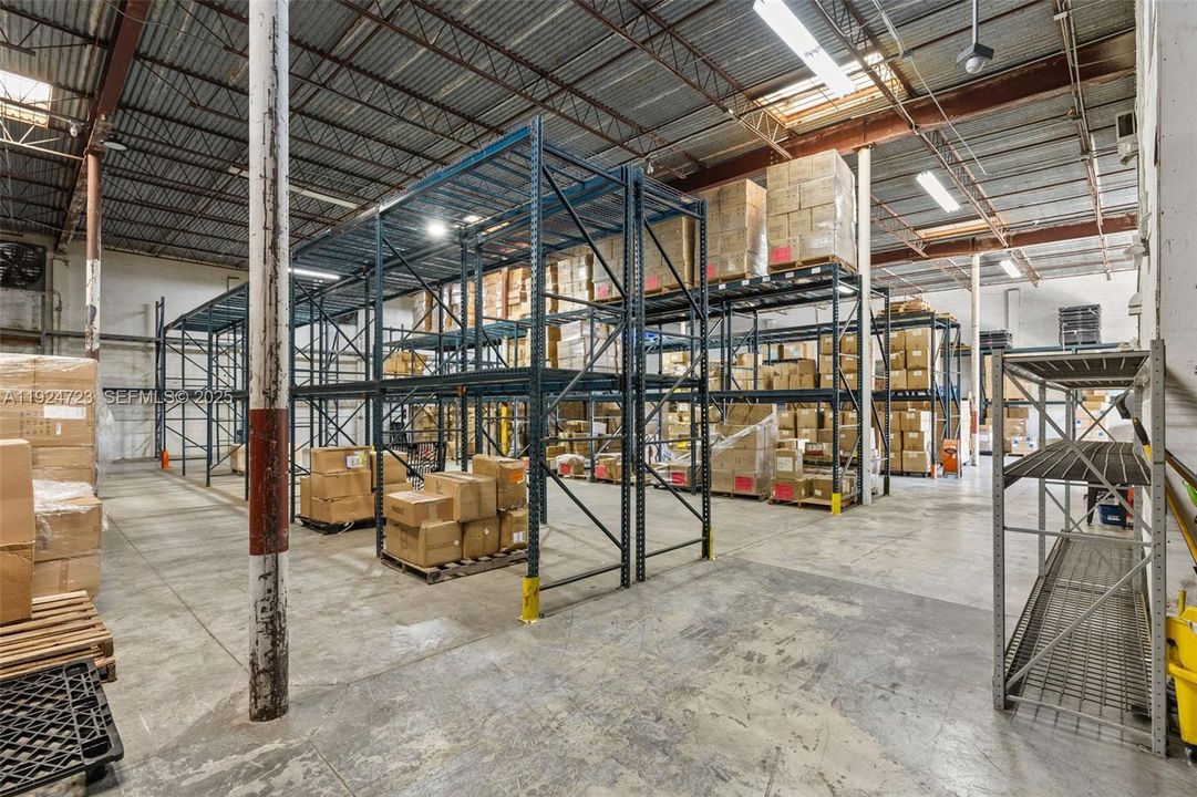 For Rent: $14,000 (0 beds, 0 baths, 0 Square Feet)