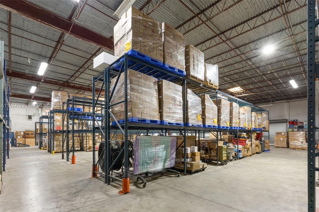 For Rent: $14,000 (0 beds, 0 baths, 0 Square Feet)