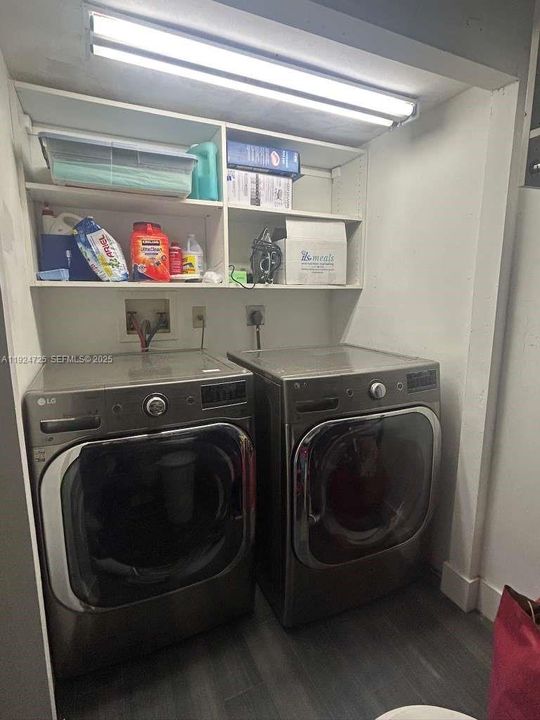 For Sale: $175,000 (2 beds, 2 baths, 1350 Square Feet)