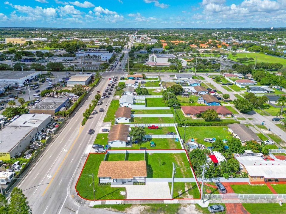 В аренду: $2,500 (3 спален, 1 ванн, 1325 Квадратных фут)