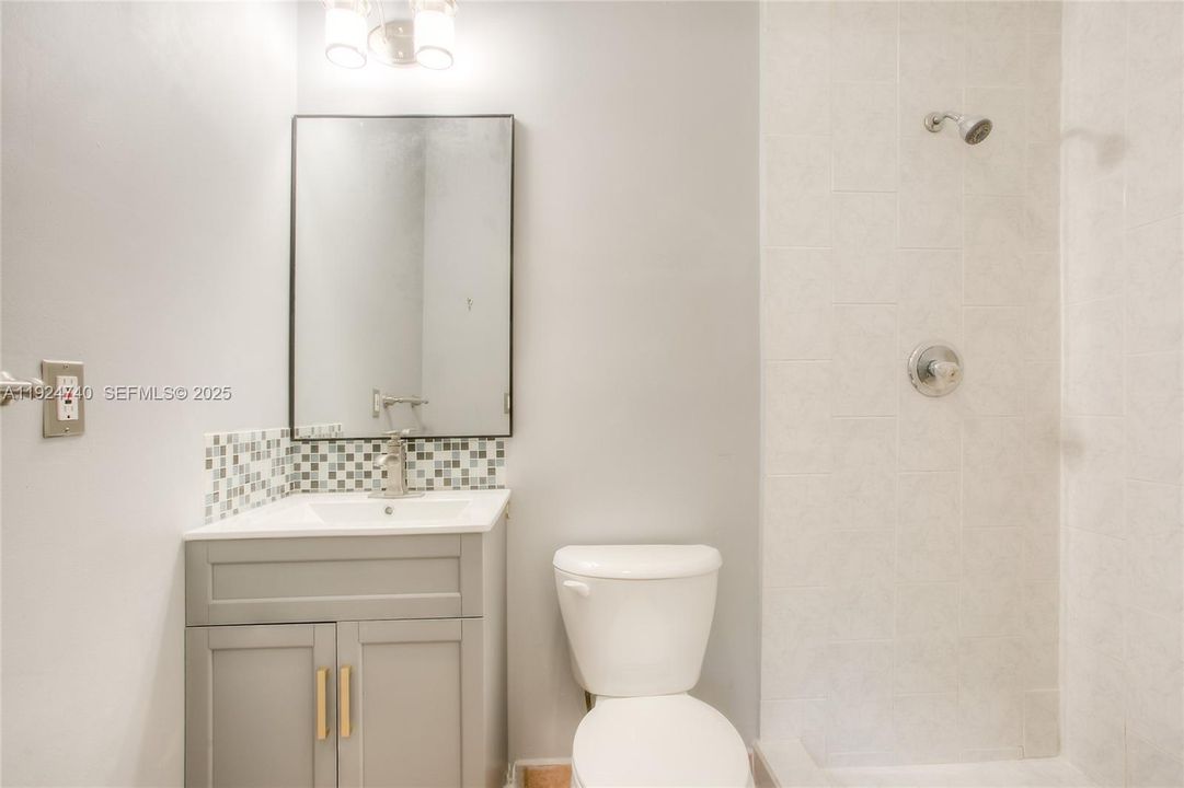 В аренду: $6,750 (4 спален, 3 ванн, 2340 Квадратных фут)