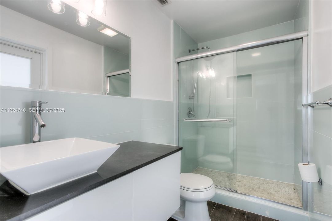 В аренду: $6,750 (4 спален, 3 ванн, 2340 Квадратных фут)