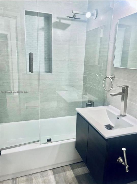 В аренду: $4,300 (3 спален, 2 ванн, 1723 Квадратных фут)