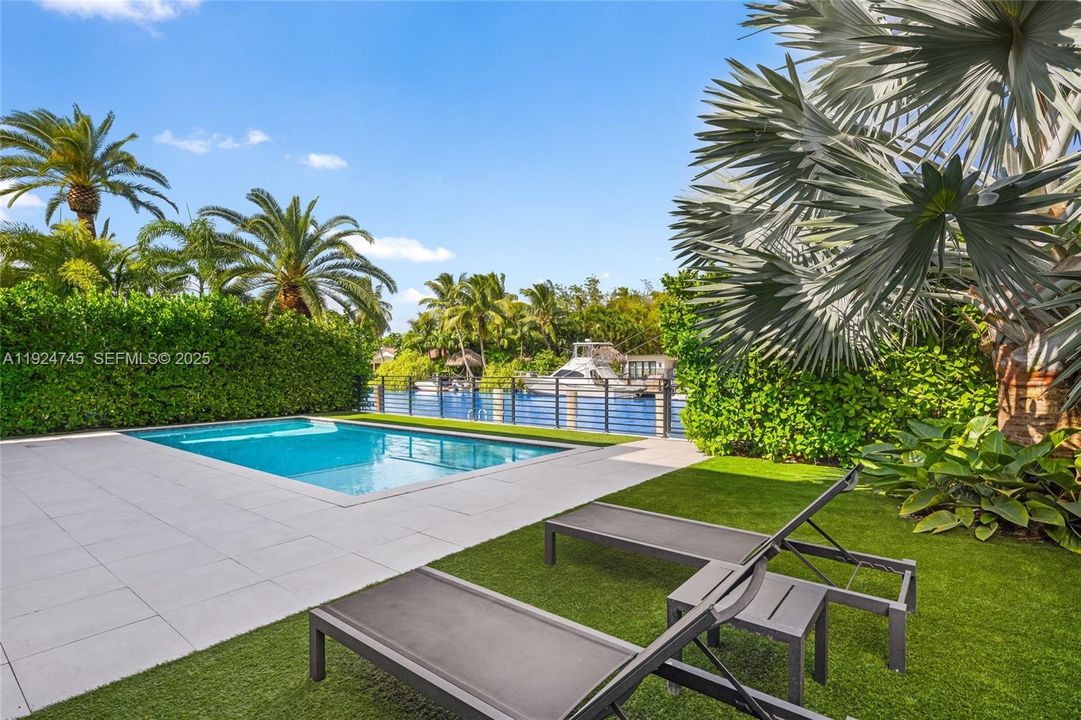 For Rent: $34,500 (5 beds, 4 baths, 4588 Square Feet)