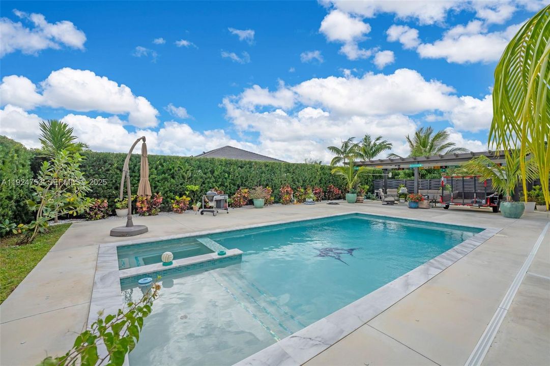 For Sale: $1,050,000 (4 beds, 3 baths, 2204 Square Feet)