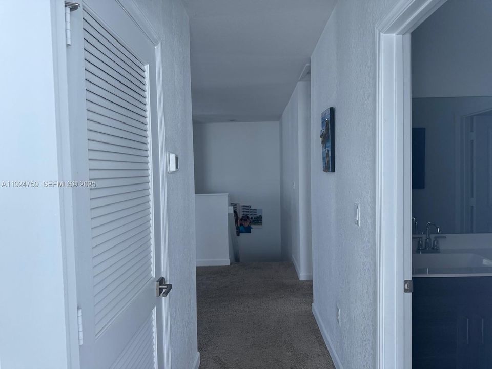 For Rent: $3,700 (4 beds, 2 baths, 2944 Square Feet)