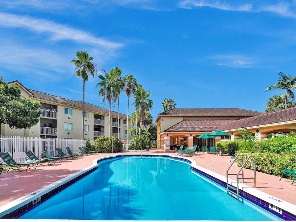 For Rent: $2,799 (3 beds, 2 baths, 1270 Square Feet)