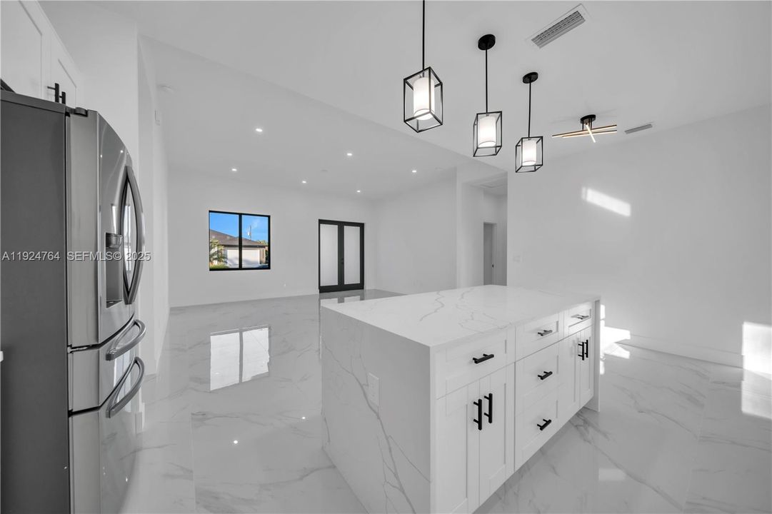 For Sale: $349,900 (3 beds, 3 baths, 0 Square Feet)