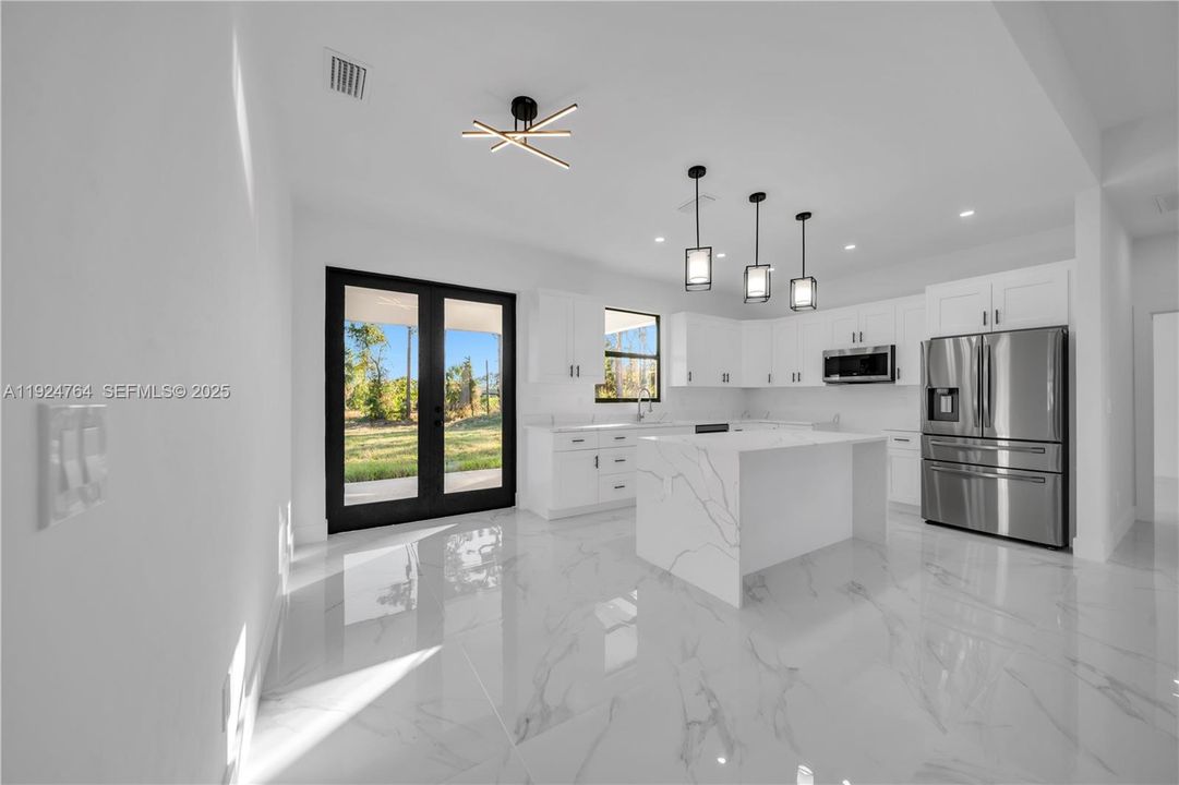 For Sale: $349,900 (3 beds, 3 baths, 0 Square Feet)