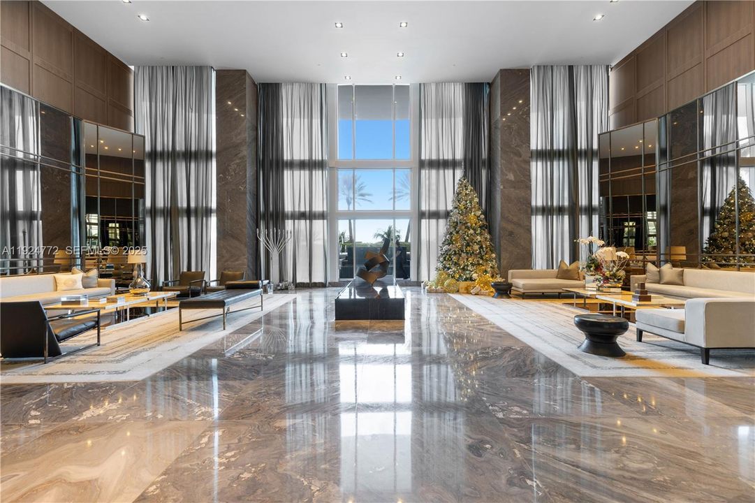 出租: $7,850 (3 贝兹, 3 浴室, 2088 平方英尺)