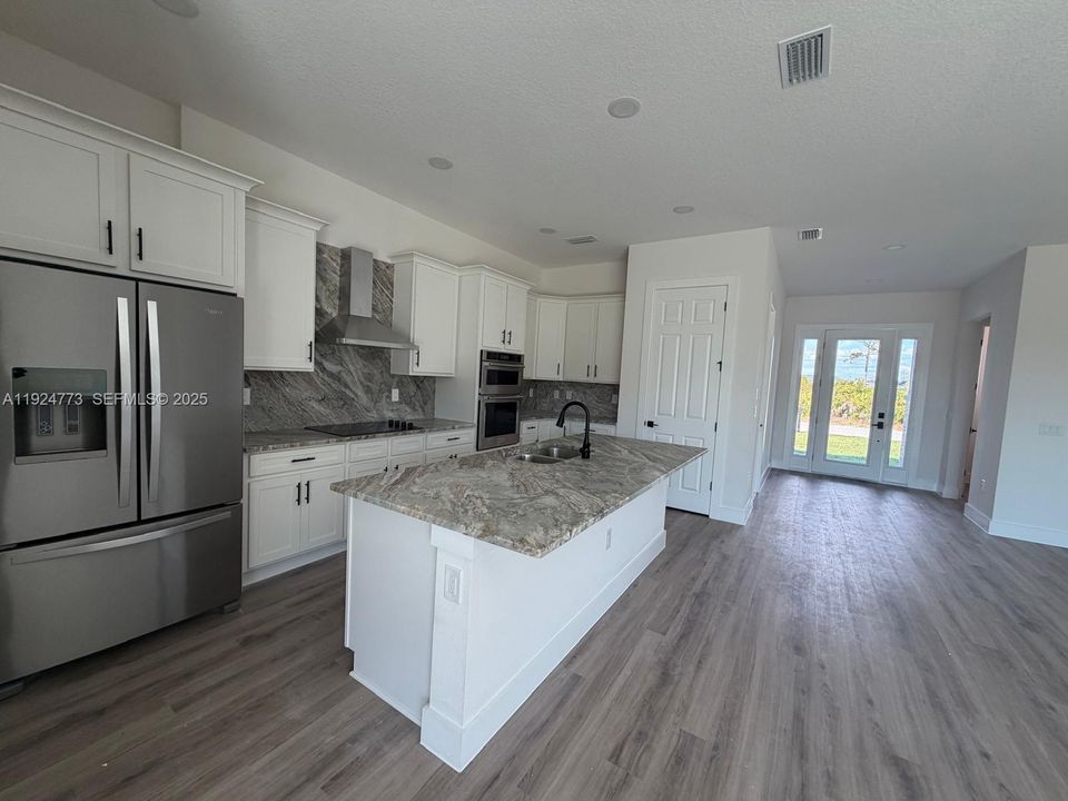 En Venta: $539,000 (3 camas, 2 baños, 0 Pies cuadrados)