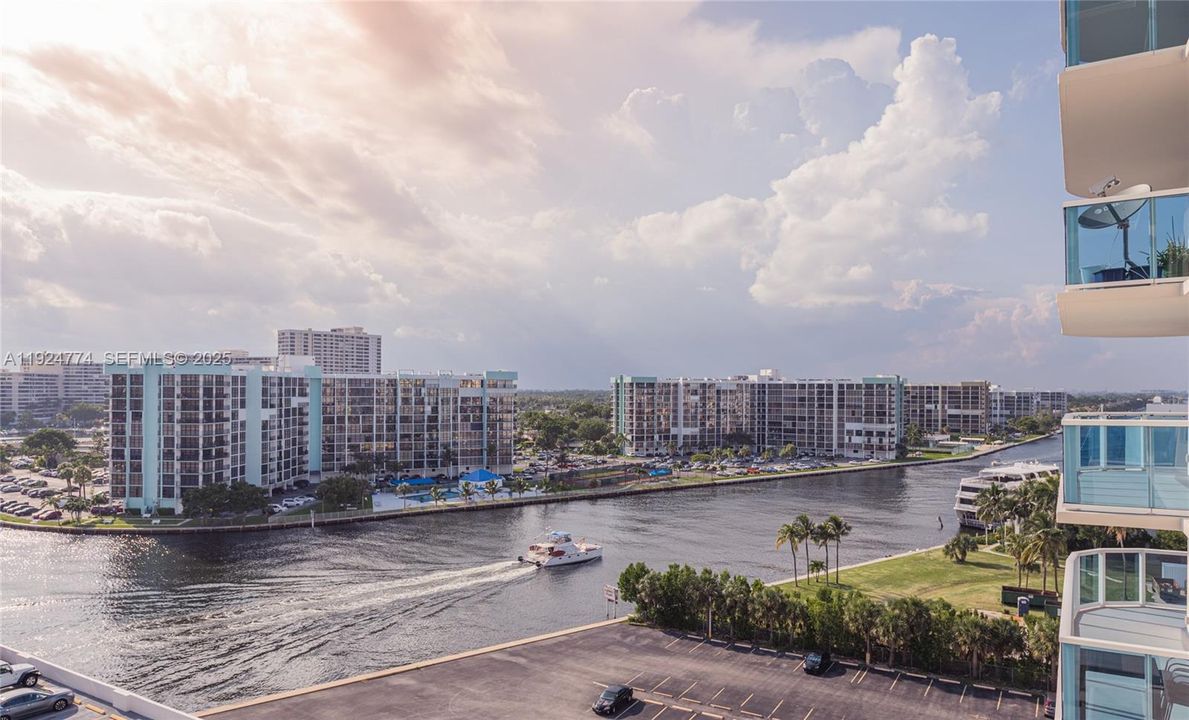 Mesmerizing Intracoastal View from the Balcony