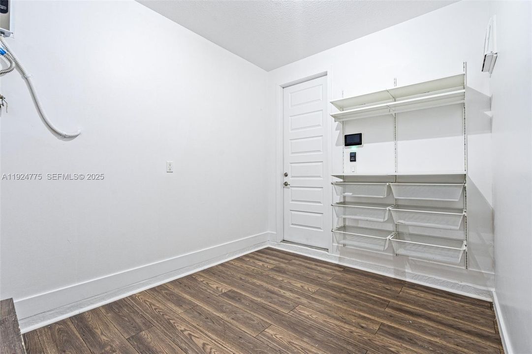 For Sale: $615,000 (3 beds, 2 baths, 1838 Square Feet)