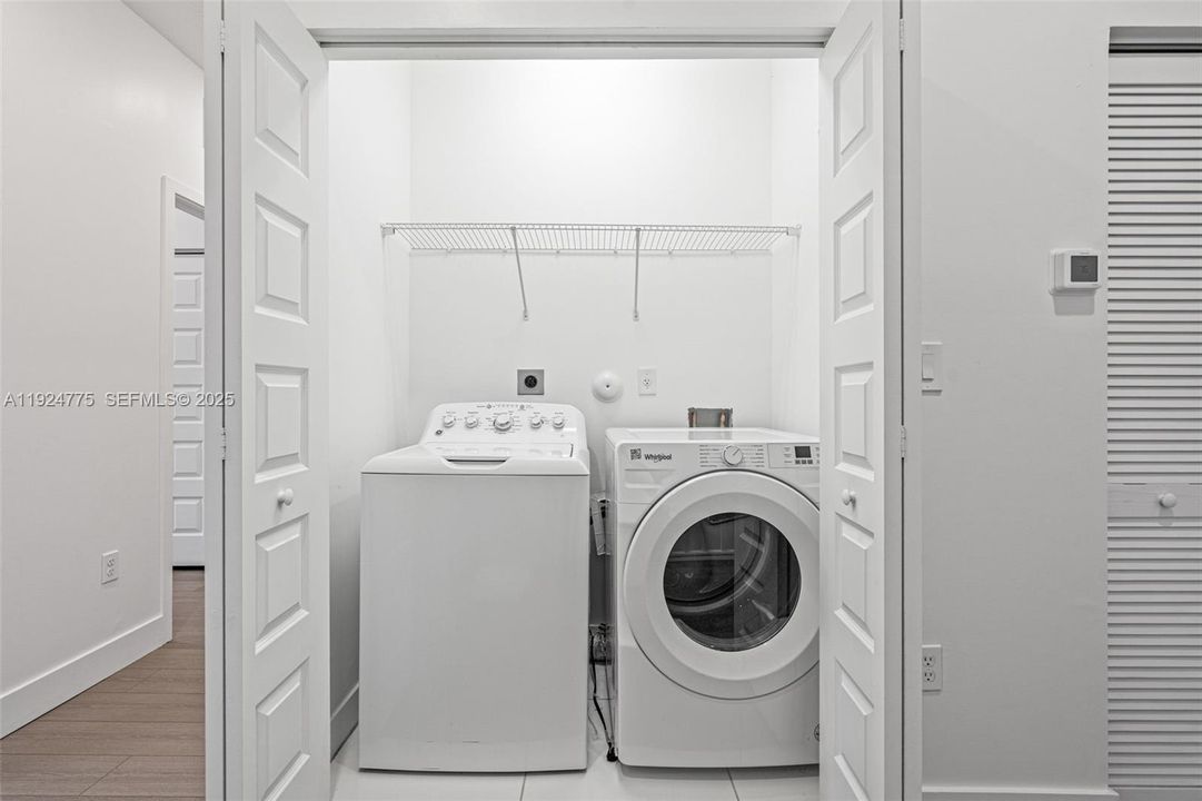 For Sale: $615,000 (3 beds, 2 baths, 1838 Square Feet)