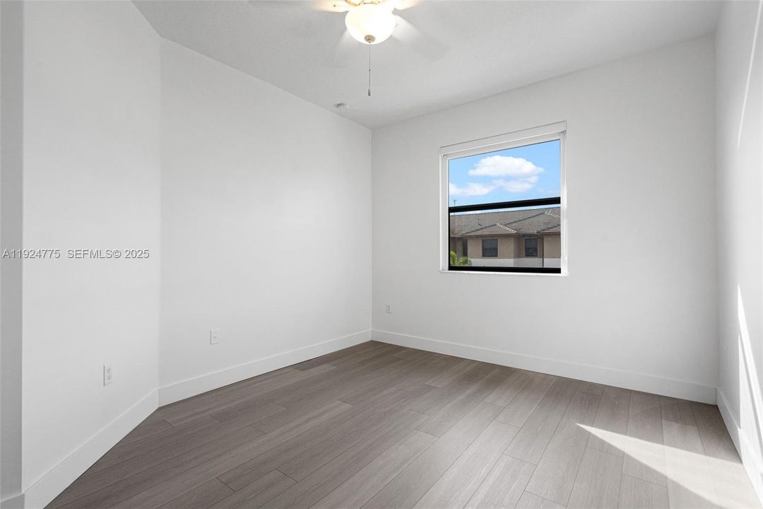 For Sale: $615,000 (3 beds, 2 baths, 1838 Square Feet)