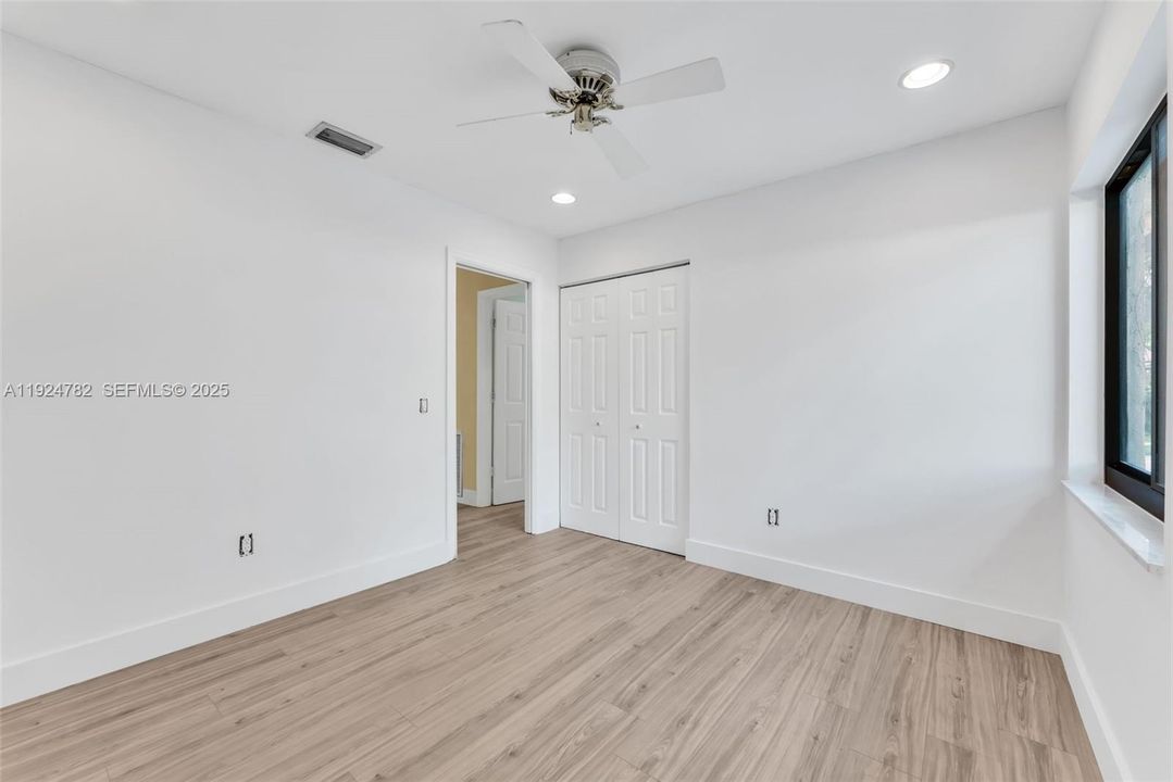 待售: $575,000 (3 贝兹, 2 浴室, 1505 平方英尺)