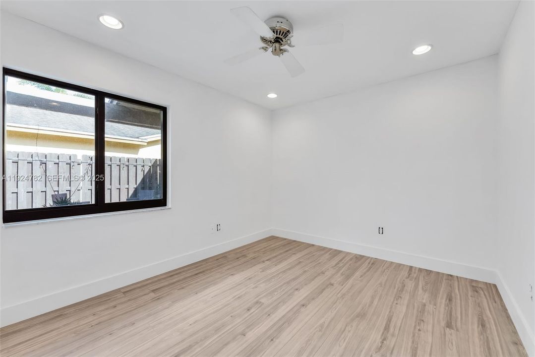 待售: $575,000 (3 贝兹, 2 浴室, 1505 平方英尺)