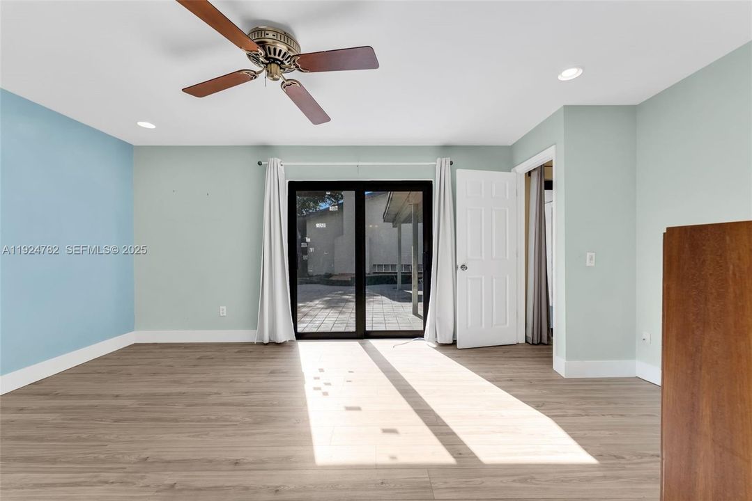 待售: $575,000 (3 贝兹, 2 浴室, 1505 平方英尺)