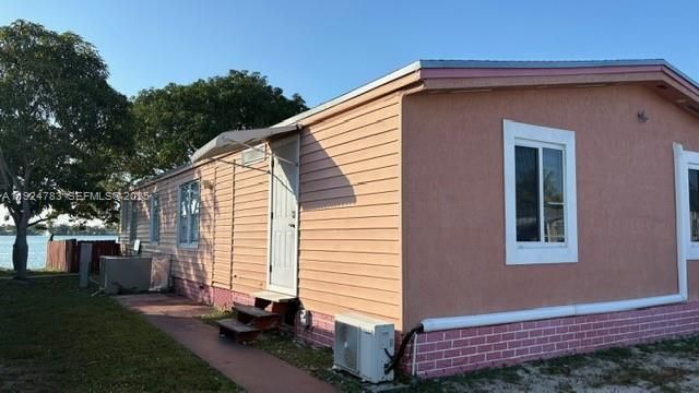 En Venta: $170,000 (4 camas, 2 baños, 0 Pies cuadrados)