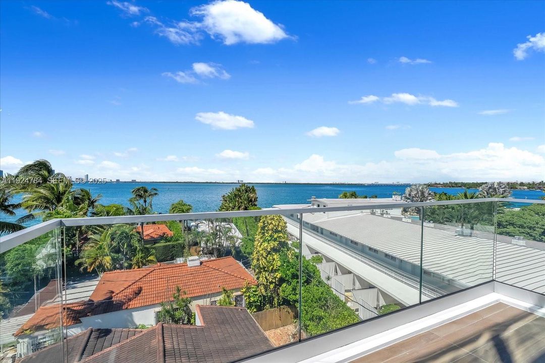 待售: $8,900,000 (3 贝兹, 3 浴室, 3153 平方英尺)