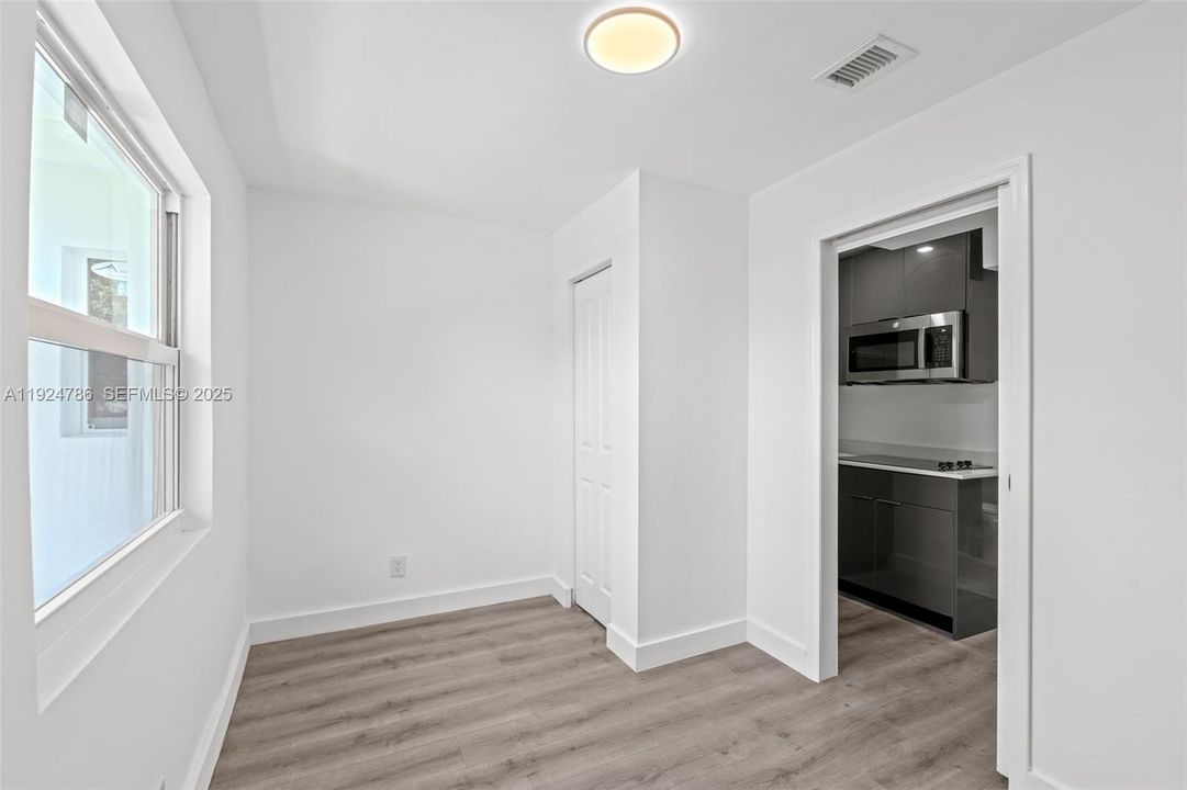 For Rent: $2,200 (2 beds, 1 baths, 0 Square Feet)