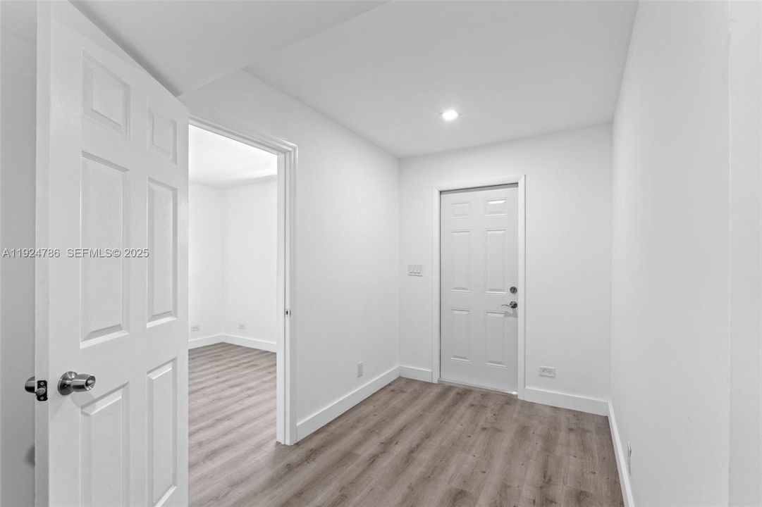 For Rent: $2,200 (2 beds, 1 baths, 0 Square Feet)