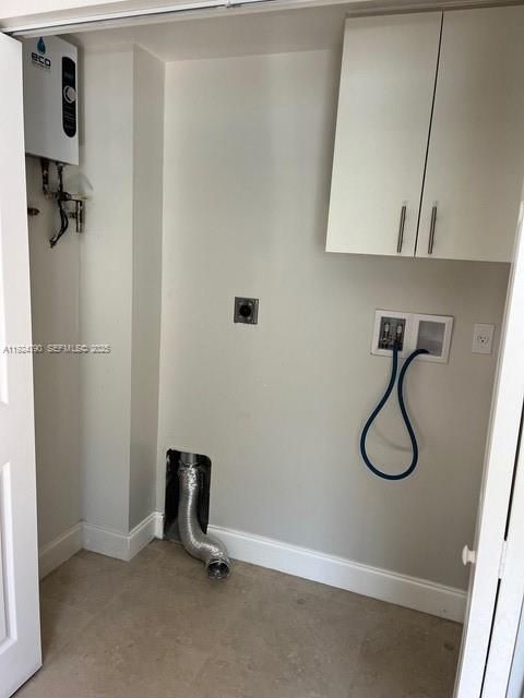 For Rent: $2,900 (3 beds, 2 baths, 2396 Square Feet)