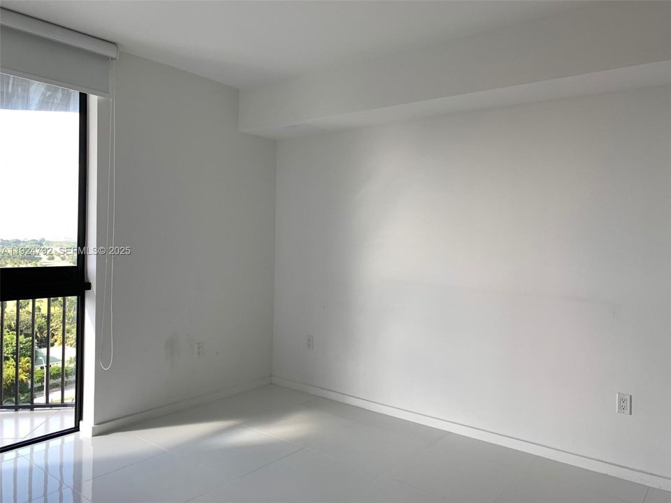 For Rent: $3,600 (2 beds, 2 baths, 1166 Square Feet)