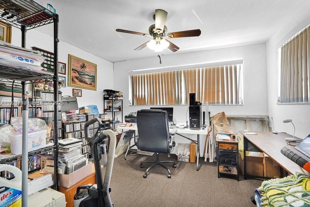 For Sale: $699,000 (7 beds, 3 baths, 2555 Square Feet)