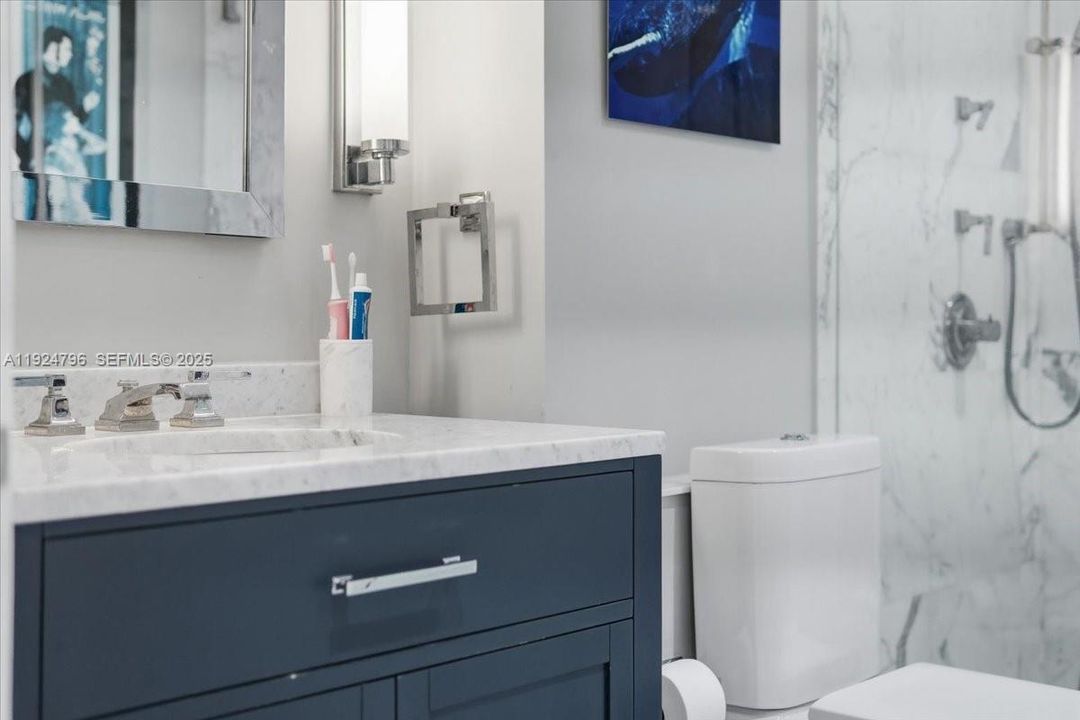 待售: $3,449,000 (4 贝兹, 4 浴室, 2565 平方英尺)