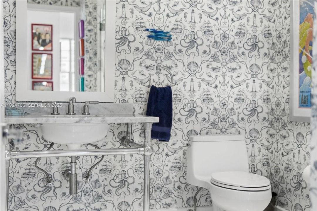 待售: $3,449,000 (4 贝兹, 4 浴室, 2565 平方英尺)