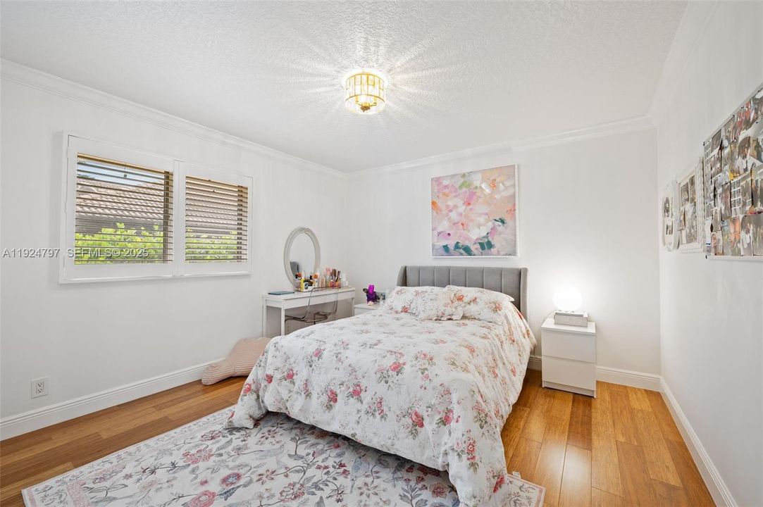 En Venta: $1,630,000 (5 camas, 3 baños, 3004 Pies cuadrados)