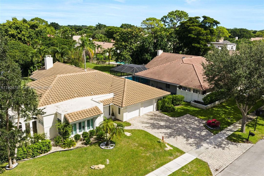 En Venta: $1,630,000 (5 camas, 3 baños, 3004 Pies cuadrados)