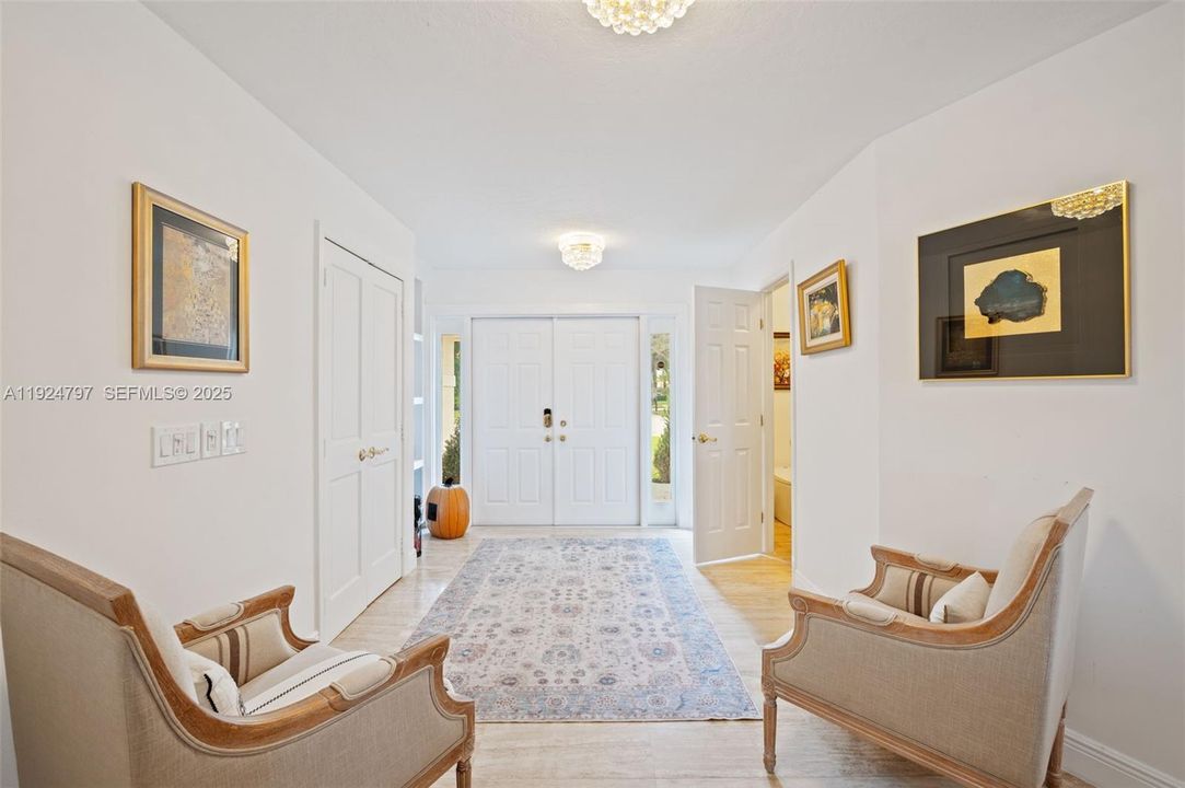 En Venta: $1,630,000 (5 camas, 3 baños, 3004 Pies cuadrados)