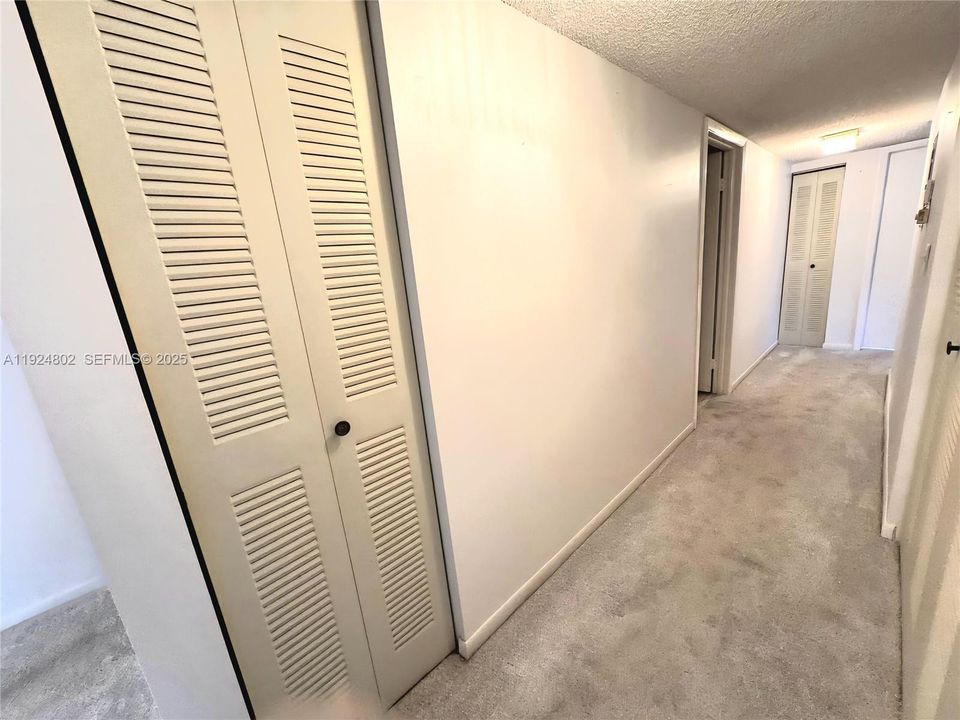 For Sale: $129,000 (3 beds, 2 baths, 1163 Square Feet)