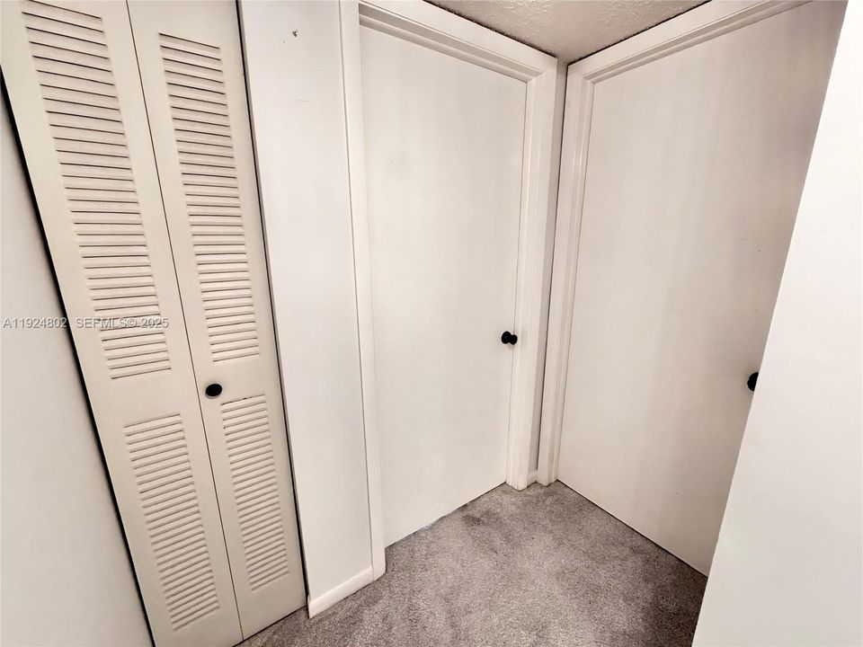 For Sale: $129,000 (3 beds, 2 baths, 1163 Square Feet)