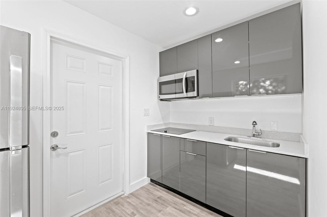 For Rent: $1,500 (1 beds, 1 baths, 0 Square Feet)