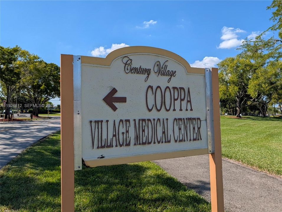 For Sale: $169,000 (2 beds, 2 baths, 1044 Square Feet)