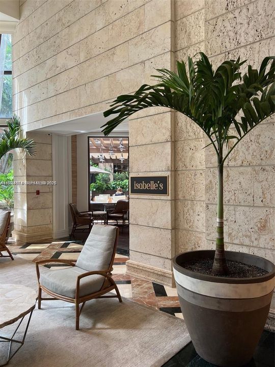 For Sale: $1,750,000 (2 beds, 2 baths, 1540 Square Feet)