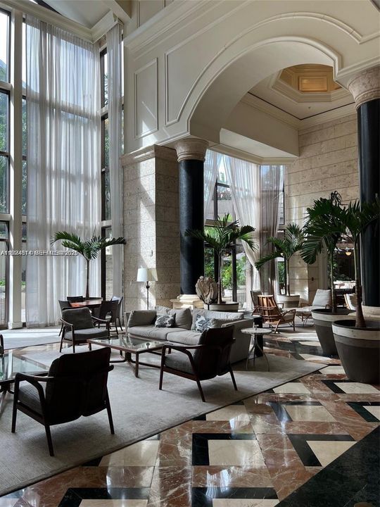 For Sale: $1,750,000 (2 beds, 2 baths, 1540 Square Feet)