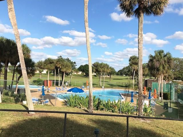 待售: $200,000 (3 贝兹, 2 浴室, 1483 平方英尺)