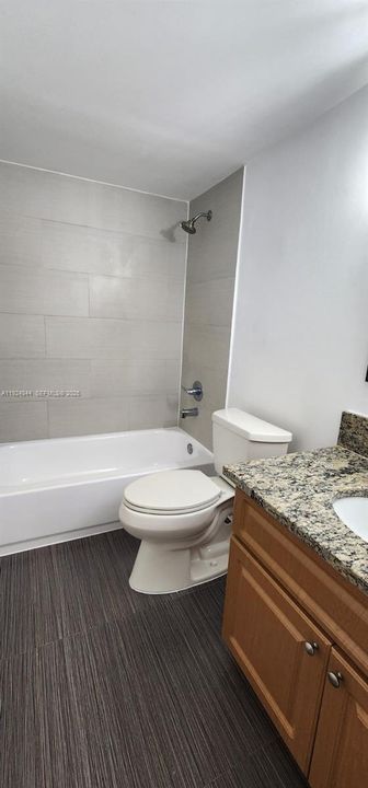 For Rent: $1,890 (1 beds, 1 baths, 710 Square Feet)