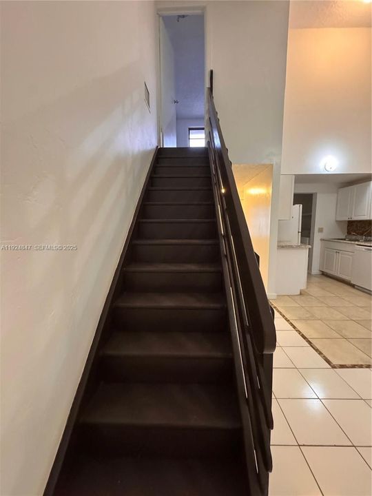 En Renta: $2,450 (3 camas, 2 baños, 1040 Pies cuadrados)