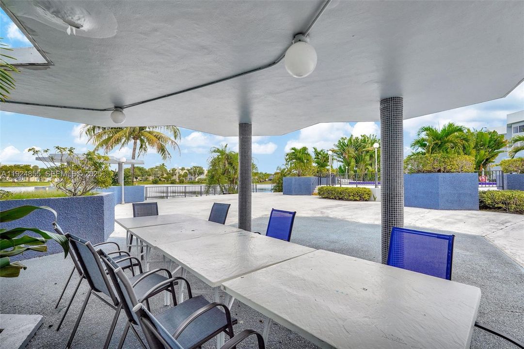 En Venta: $119,000 (1 camas, 1 baños, 968 Pies cuadrados)