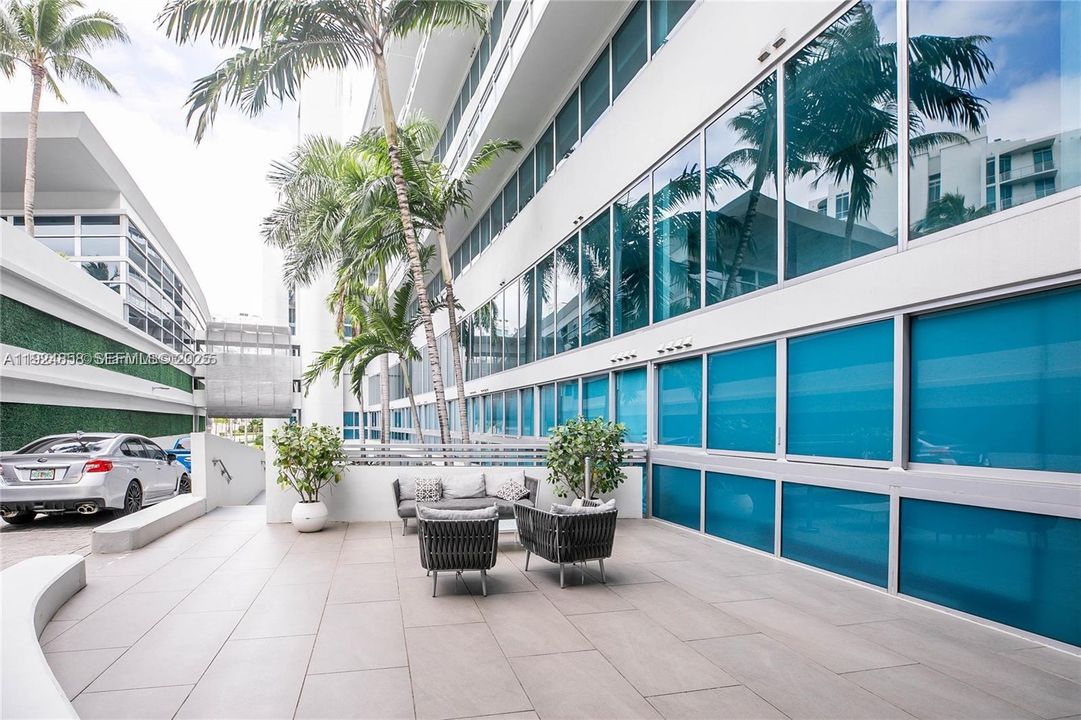 En Renta: $6,599 (3 camas, 3 baños, 1869 Pies cuadrados)